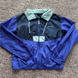 Columbia Women’s Vintage Colorblock Windbreaker